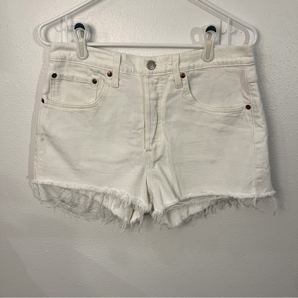LEVIS 501® ORIGINAL FIT HIGH RISE SHORTS - WHITE